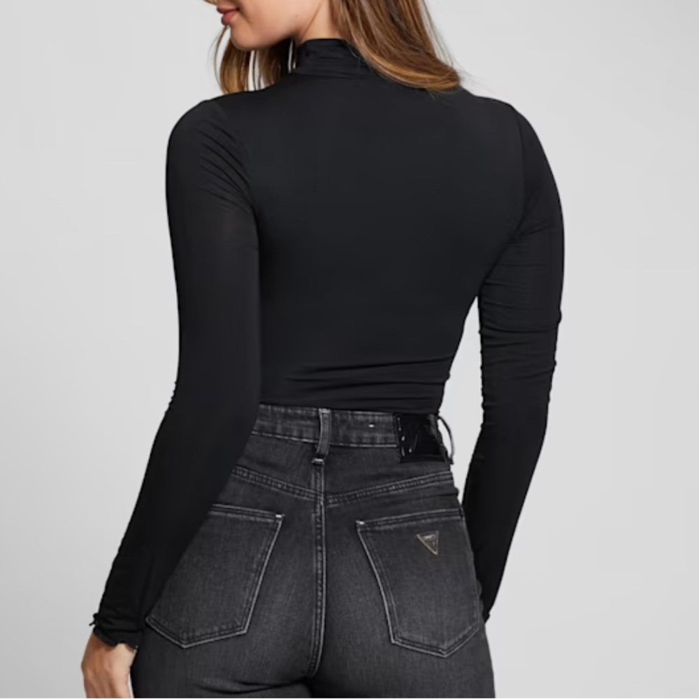 NEW Guess Eco Brienna Cutout Top!!! - Picture 3 of 5
